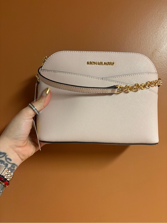 Michael Kors Handbags - Michael Kors Saffiano Leather Dome Crossbody Bag in Powder Blush Pink